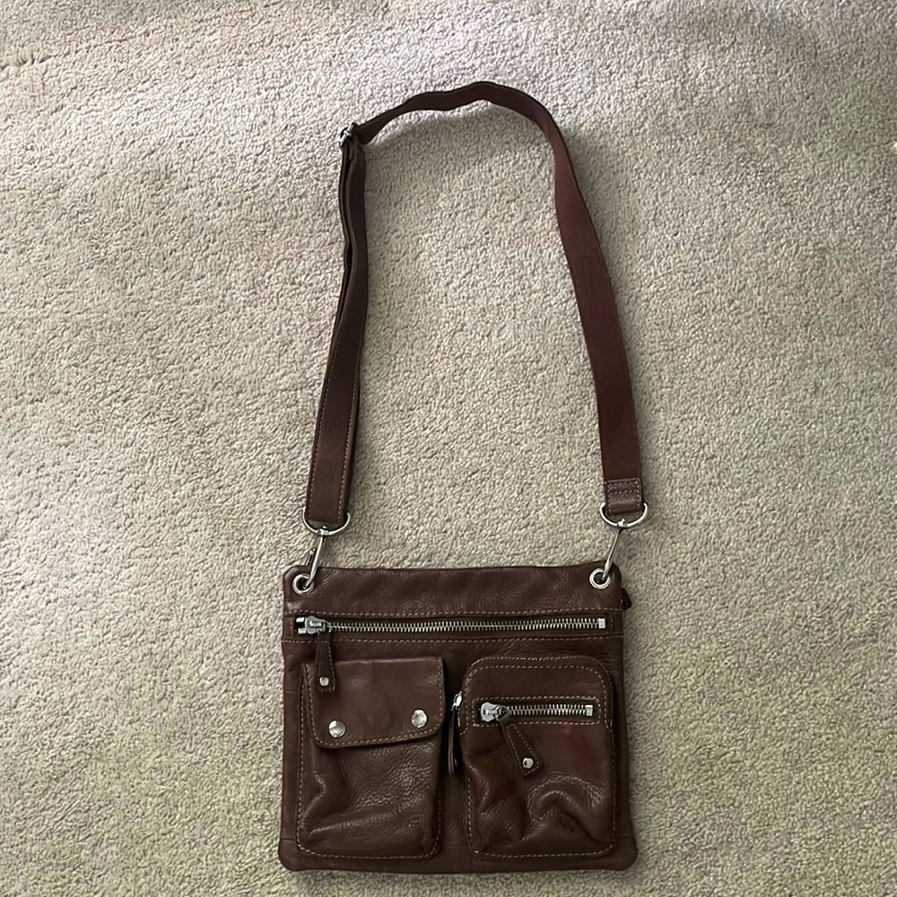 Fossil crossbody brown leather adjustable strap soft leather bag purse